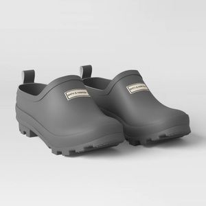 Target’s Smith & Hawken - Women’s Grey Gardening Clog Boots